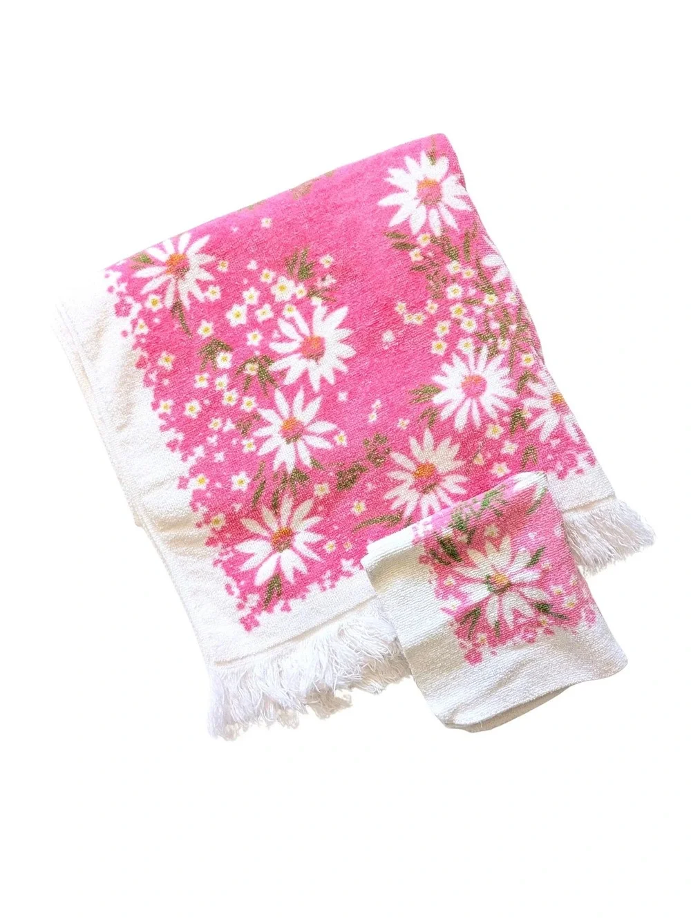 Vintage Martex Bath Towel Set with Pink & White Daisy Pattern